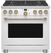 Cuisinière intelligente hybride Café de 5,7 pi³ avec convection européenne véritable et grilles autonettoyantes - blanc mat - C2Y366P4TW2