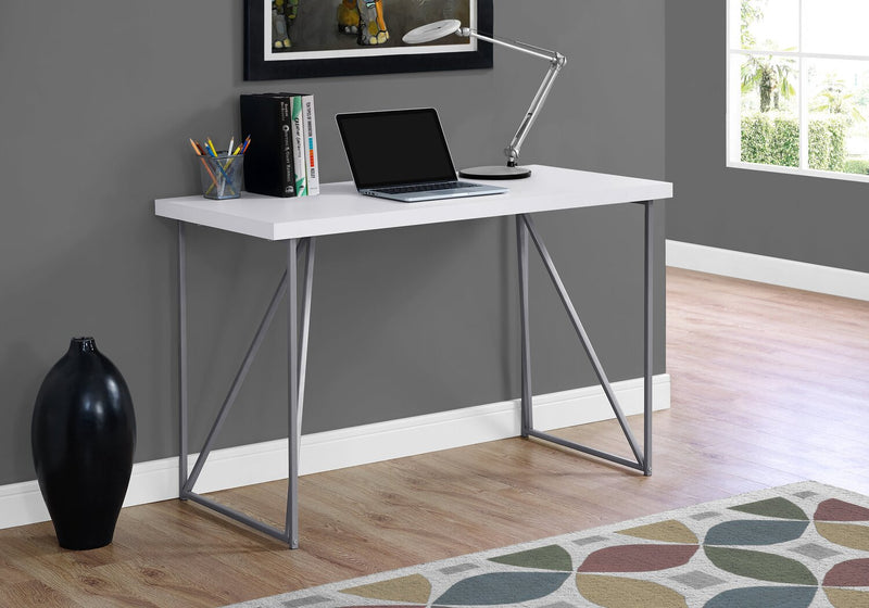 Bureau d’ordinateur Caleb de 47,25 po - blanc