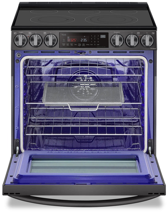 Cuisinière intelligente électrique LG de 6,3 pi³ avec friture à air et convection ProBake ConvectionMD - acier inoxydable noir Smudge-ProofMD - LSEL6335D