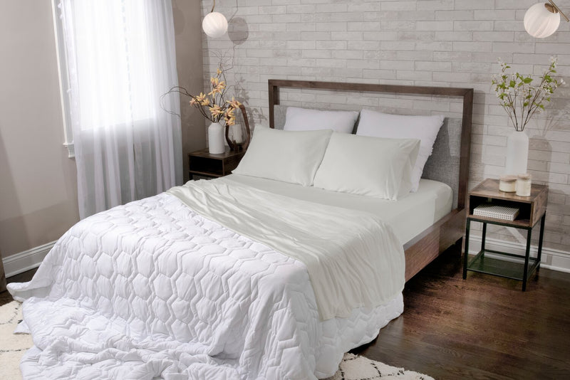 Ensemble de draps Dri-TecMD BEDGEARMD 4 pièces pour grand lit - gris perle