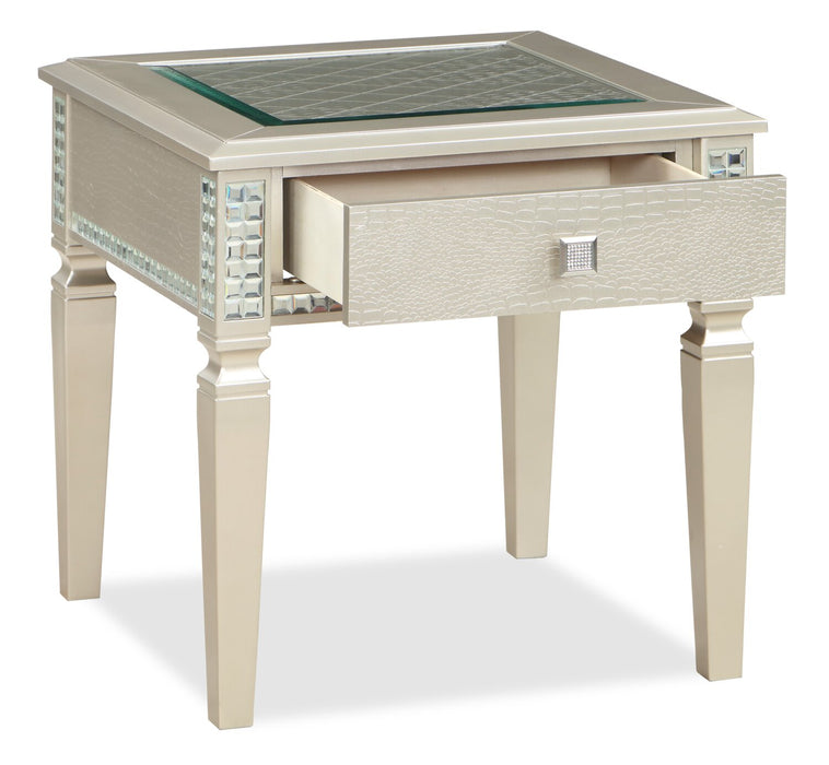 Table de bout somptueuse Tyra de 24 po avec rangement - champagne  