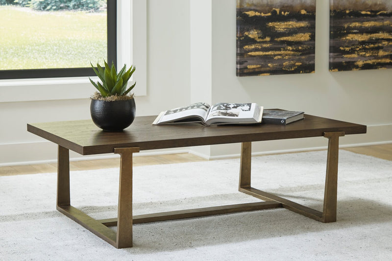 Table à café contemporaine Terza de 55,13 po - dessus en bois brun foncé avec pattes en métal bronze