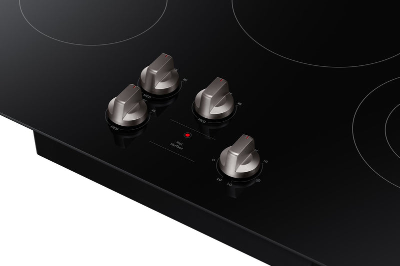 Surface de cuisson électrique Samsung de 30 po à 4 éléments avec commandes à boutons - acier inoxydable - NZ30R5330RK/AA