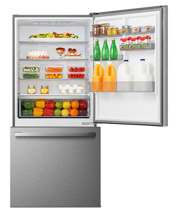 Réfrigérateur Hisense de 17 pi³ et de 31 po à congélateur inférieur - titane - RB17A2CSE