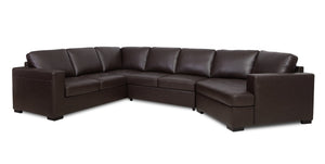 Izzy 3-Piece Leather-Look Fabric Sleeper Sectional with Right-Facing Cuddler - Chocolate | Sofa-lit sectionnel Izzy 3 pièces en tissu apparence cuir avec fauteuil arrondi de droite - chocolat | IZZTCRC3
