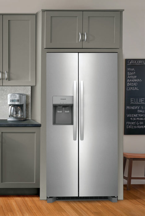 Réfrigérateur Frigidaire de 22,3 pi³ et de 33 po de profondeur standard à compartiments juxtaposés - acier inoxydable - FRSS2323AS