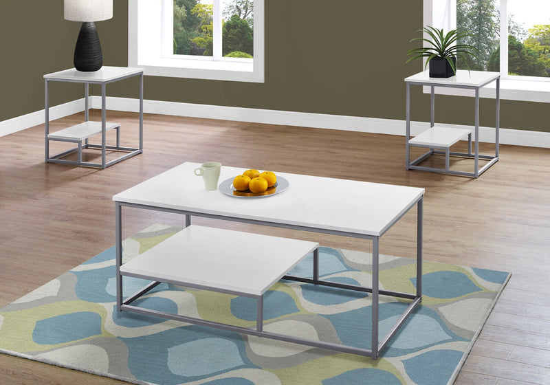Ensemble 3 tables modernes Jules de 42,25 po (table à café et 2 tables de bout) avec tablette - blanc avec armature en métal gris