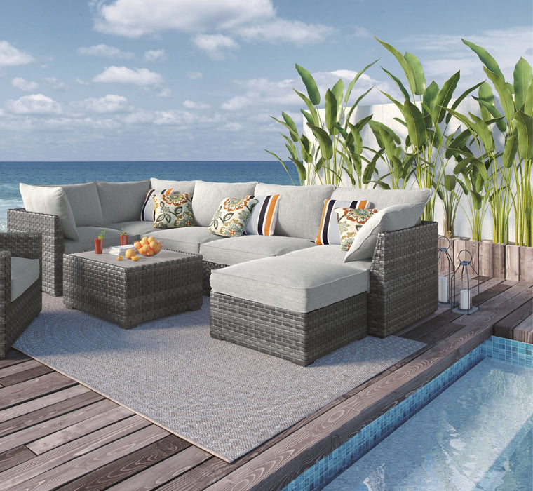 Ensemble Salem 3 pièces pour la terrasse avec table d'appoint, pouf carré et fauteuil de coin
