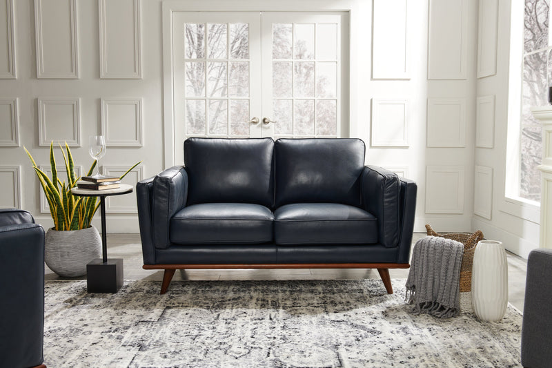 Causeuse Vivia de 63 po en cuir véritable avec coussins de siège amovibles et pattes en bois - bleu marine