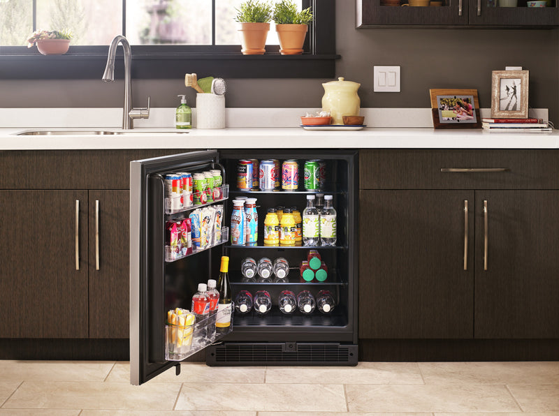 Réfrigérateur Whirlpool de 5,1 pi³ et de 24 po sous le comptoir - acier inoxydable résistant aux traces de doigts - WUR35X24HZ