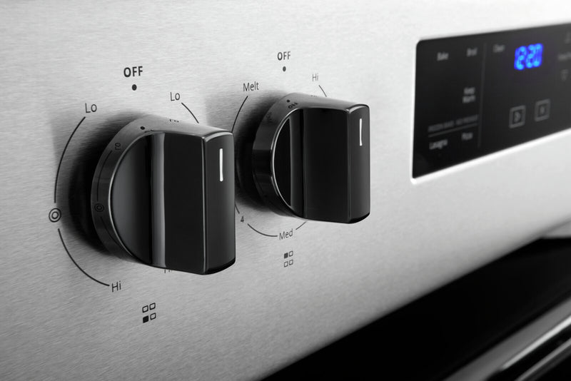 Cuisinière électrique Whirlpool de 5,3 pi3 avec technologie Frozen BakeMC - YWFE515S0JS